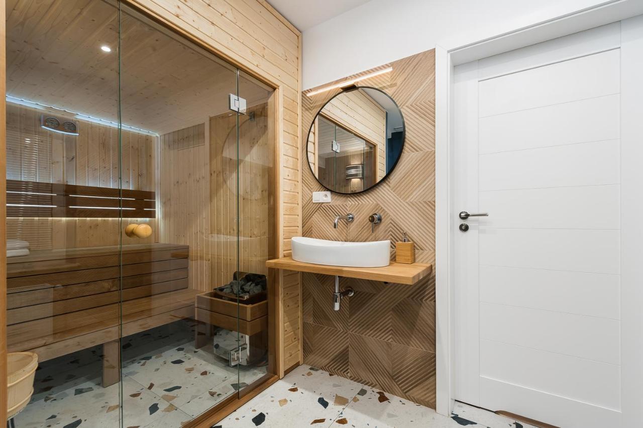 Luxury Spa Apartment Old Town Krakow Cracóvia Exterior foto